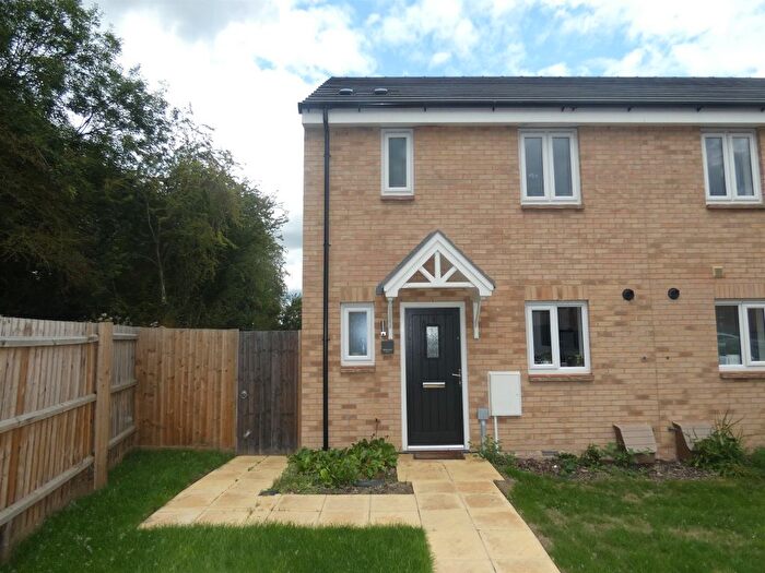 2 Bedroom End Of Terrace House For Sale In Folkestone Close, Bourne, PE10