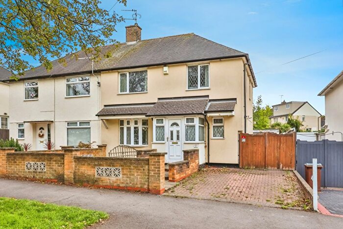 3 Bedroom Semi-Detached House For Sale In Green Lane, Clifton, Nottingham, NG11