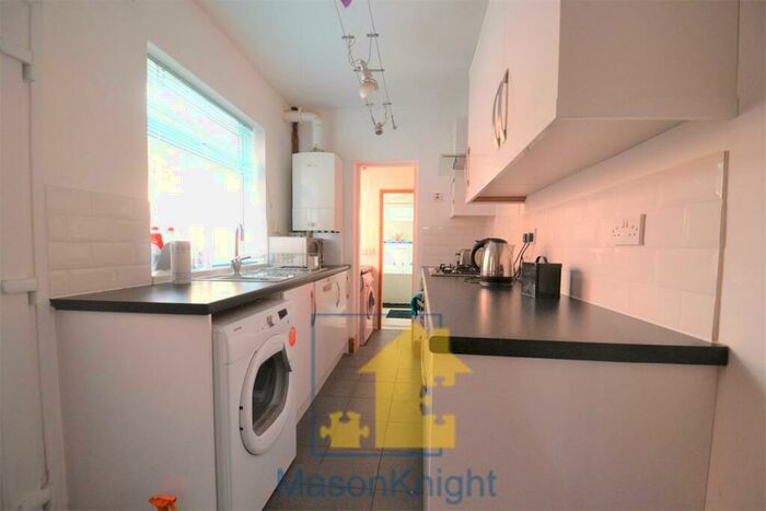 3 Bedroom Terraced House To Rent In Milner Road Selly Oak, B29