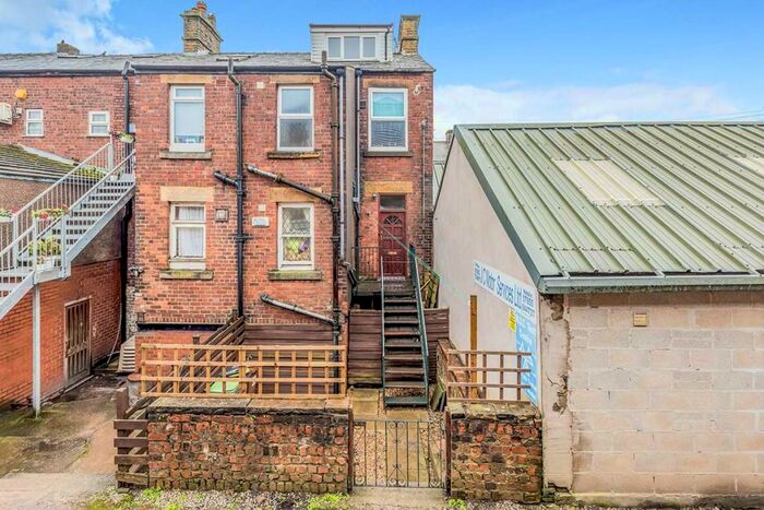 1 Bedroom Apartment To Rent In A Albion Road, New Mills, High Peak, Derbyshire, SK22