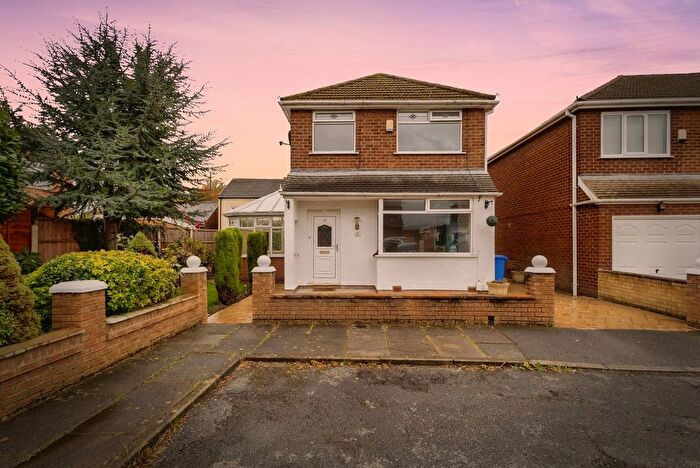 2 Bedroom Detached House For Sale In Sycamore Avenue, Denton, Manchester, Greater Manchester, M34