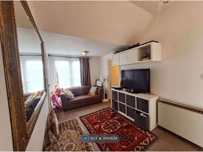 1 Bedroom Flat To Rent In Hanger Lane Ealing, London, W5