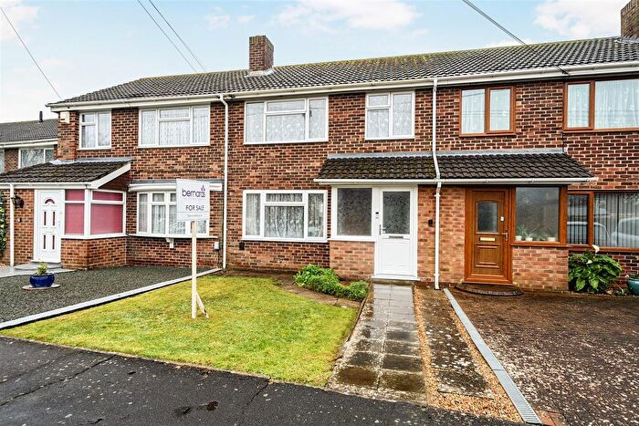 3 Bedroom Terraced House For Sale In Atkins Place, Fareham, PO15