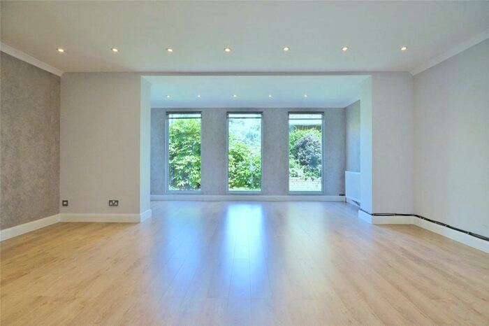 5 Bedroom End Of Terrace House To Rent In Meadowbank, Primrose Hill, London, NW3