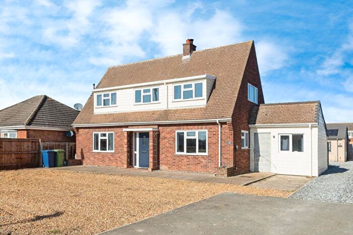 3 Bedroom Bungalow For Sale In Upwell Road, March, PE15