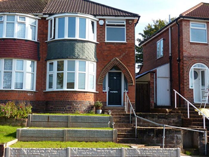 3 Bedroom Semi-Detached House To Rent In Dorrington Road, Great Barr, Birmingham, B42