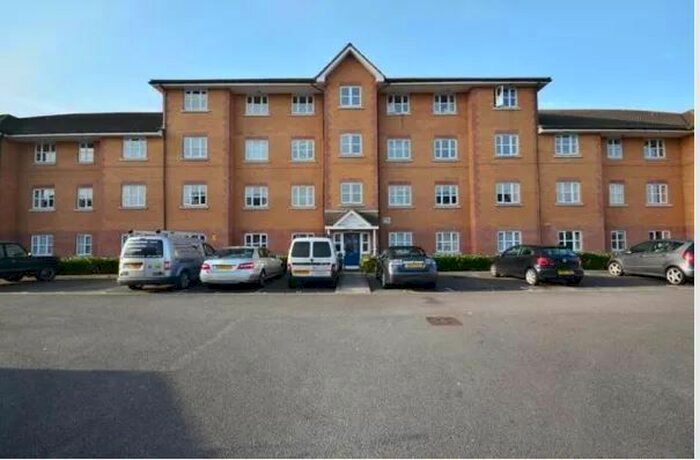 2 Bedroom Flat To Rent In Mill Bridge Place, Cowley, Uxbridge, UB8