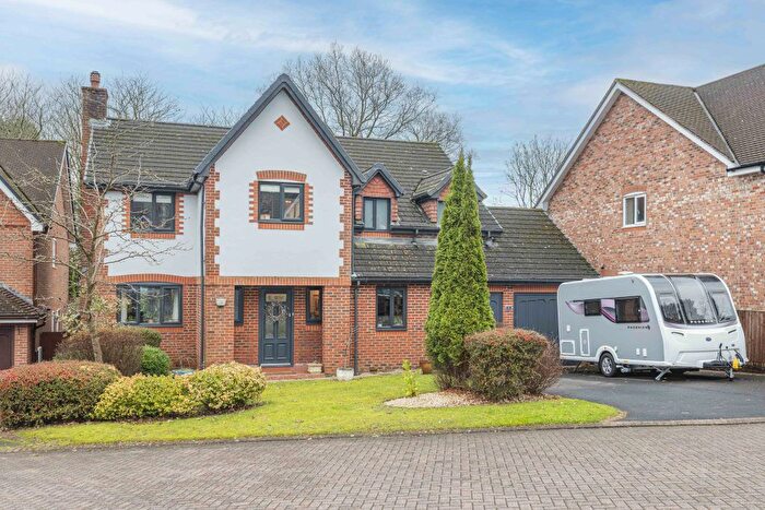 5 Bedroom Detached House For Sale In Oak Coppice, Heaton, Bolton, BL1