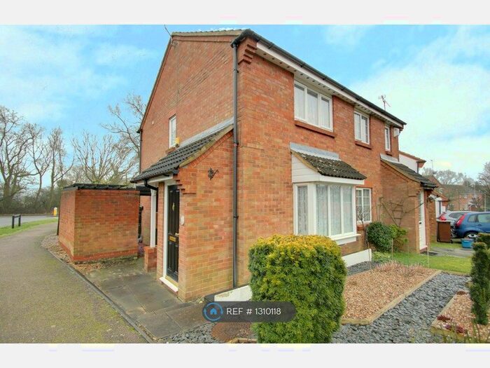 2 Bedroom Semi-Detached House To Rent In Studio Way, Borehamwood WD6