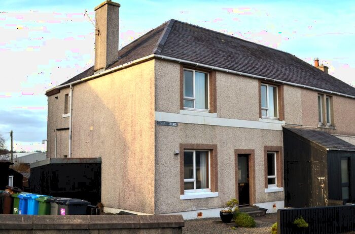 2 Bedroom Detached House For Sale In Seaforth Road, Stornoway, HS1