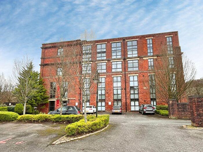 1 Bedroom Apartment For Sale In Cottonfields, Eagley, BL7