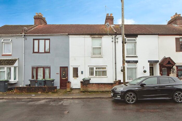 2 Bedroom Terraced House For Sale In Zetland Road, Gosport, Hampshire, PO12