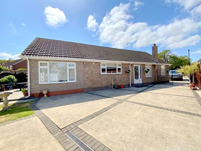 3 Bedroom Detached Bungalow For Sale In Trevor Close, Laceby, DN37