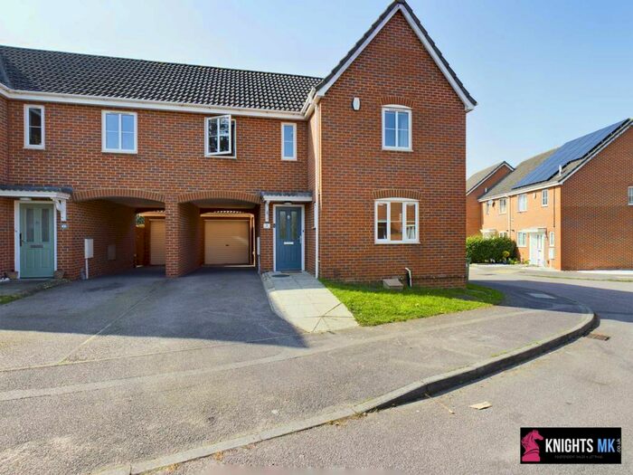 3 Bedroom Semi-Detached House To Rent In Edwards Croft, MK13