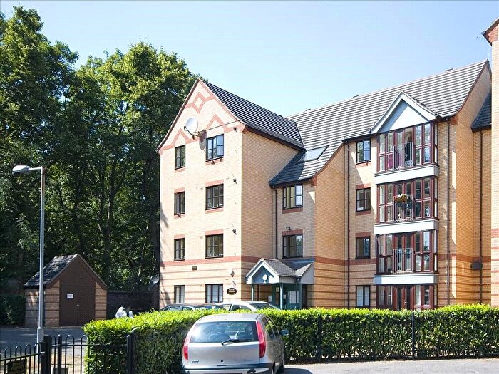 1 Bedroom Flat For Sale In Buick House, Tidworth Road, Bow, London, E3