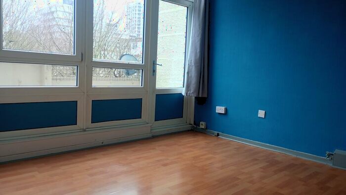 3 Bedroom Maisonette To Rent In Fowler Close, : Bed Rec Bath, SW11