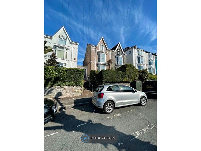1 Bedroom Flat To Rent In Brynmill Crescent, Swansea, SA2