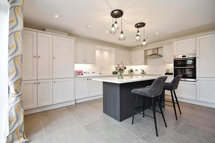 4 Bedroom Semi-Detached House For Sale In The Orchard, Kedington, Haverhill, CB9