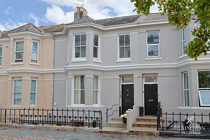 2 Bedroom Flat For Sale In Wyndham Street West, Plymouth, Devon, PL1