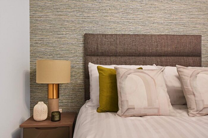 Studio To Rent In Howard Court, HP11