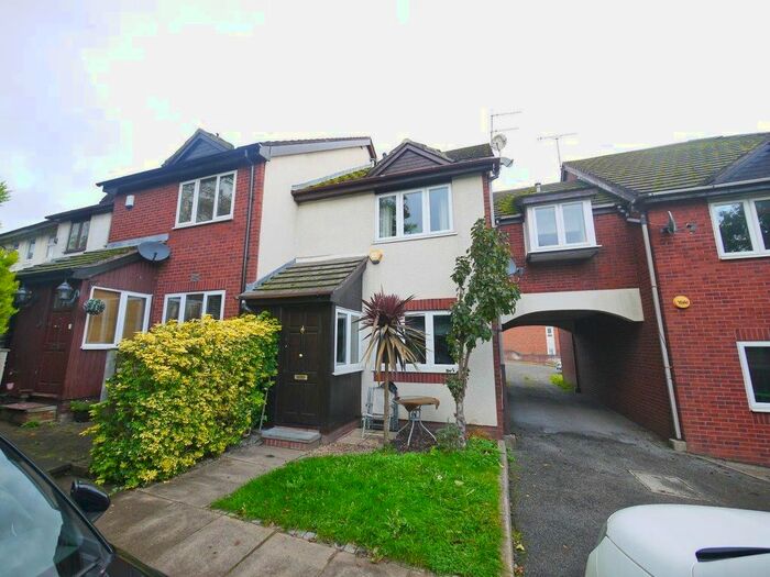 2 Bedroom Semi-Detached House To Rent In Fairfield Close, Northwood, HA6
