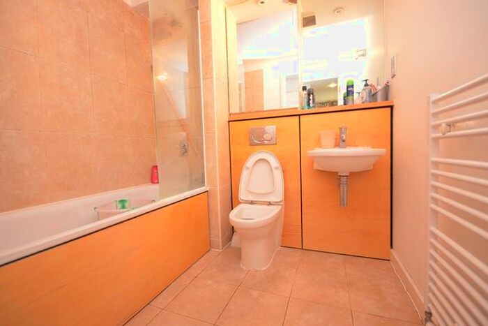 1 Bedroom Flat To Rent In John Harrison Way, London, SE10