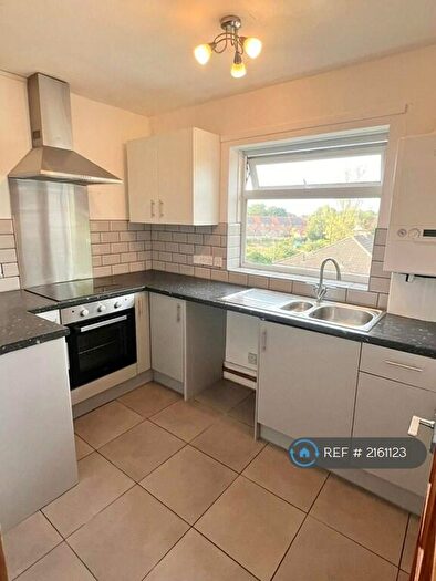 2 Bedroom Flat To Rent In Lilburne Avenue, Norwich, NR3