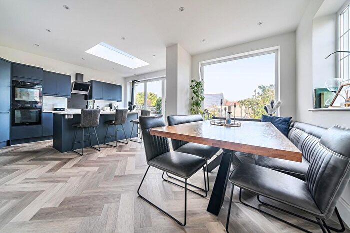 3 Bedroom Semi-Detached House For Sale In Havant Road, Hayling Island, PO11