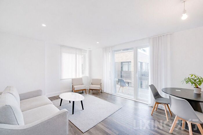 2 Bedroom Flat For Sale In Fusion Apartments, Moulding Lane, Deptford, SE14