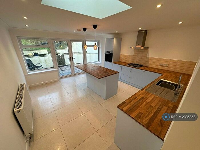 2 Bedroom Semi-Detached House To Rent In Riding Barn Hill, Wick, Bristol, BS30