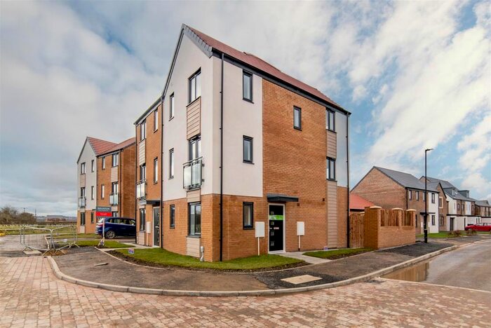 3 Bedroom End Of Terrace House To Rent In Dahlia Grove, Great Park, NE13