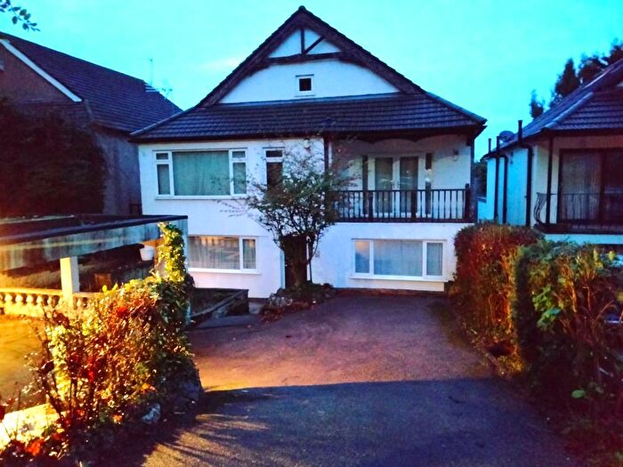 5 Bedroom Detached House To Rent In Manor Road, Chigwell, IG7