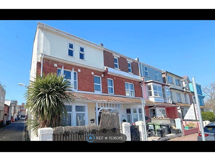 1 Bedroom Flat To Rent In Garfield Road, Paignton, TQ4