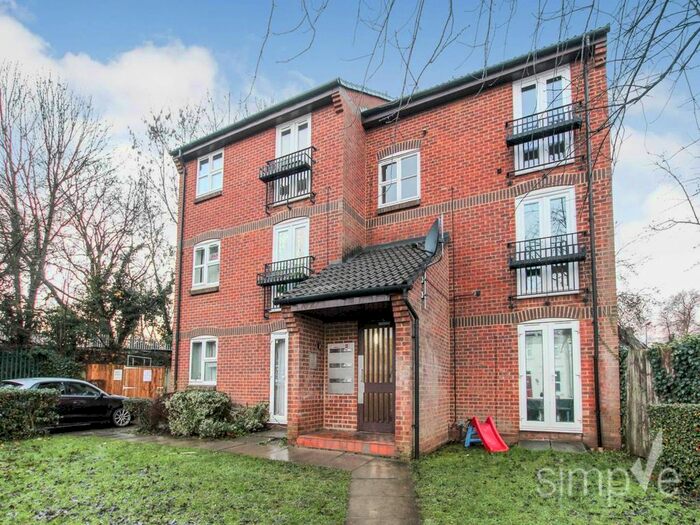 1 Bedroom Flat To Rent In Merivale Mews, West Drayton, Middlesex, UB7