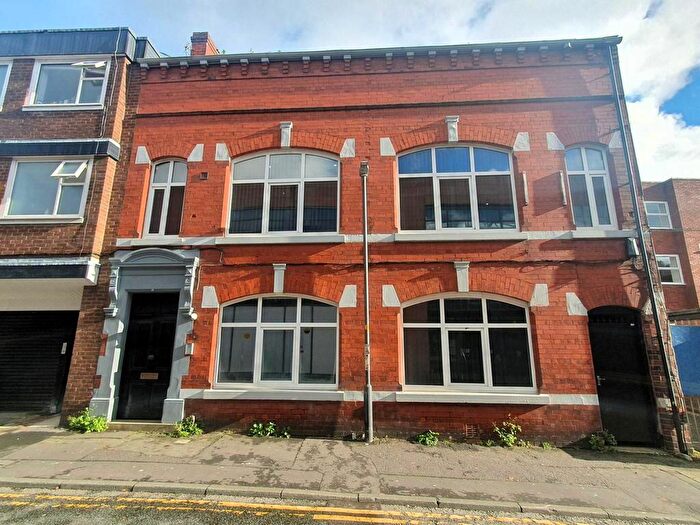 3 Bedroom Apartment To Rent In Mount Street, Preston, PR1