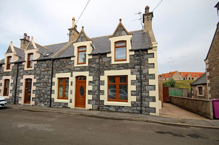 4 Bedroom Semi-Detached House For Sale In Burnside Street, Findochty, AB56