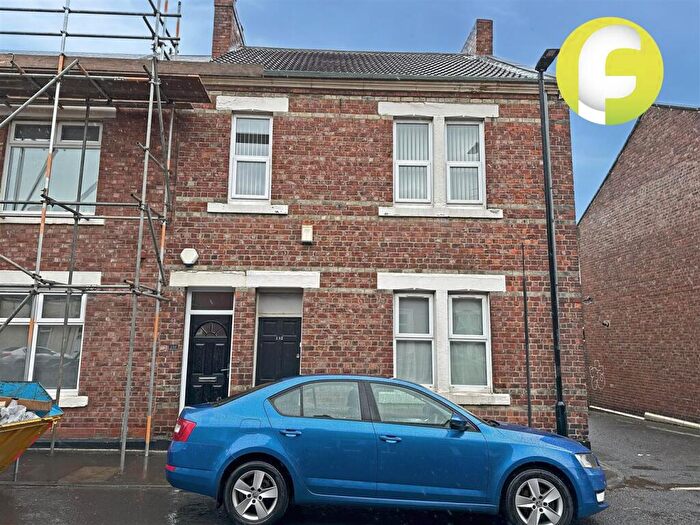 3 Bedroom Flat To Rent In George Street, Wallsend, Tyne And Wear, NE28