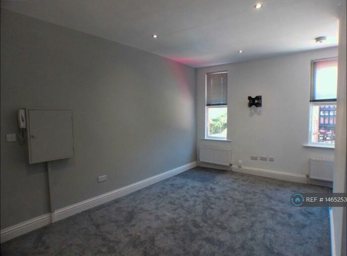 Studio To Rent In King Edward Rd, Nuneaton, CV11
