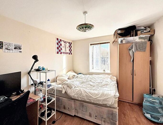 1 Bedroom Semi-Detached House To Rent In Wood Mead, Bristol, BS34