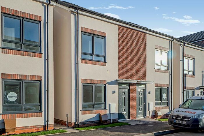 3 Bedroom Semi-Detached House To Rent In Blackfield Street, Liverpool, L5