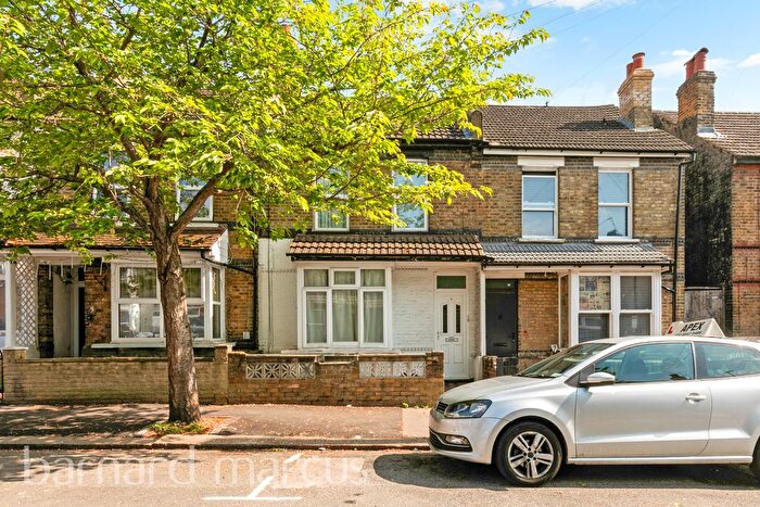 3 Bedroom Terraced House To Rent In Pemdevon Road, Croydon, CR0