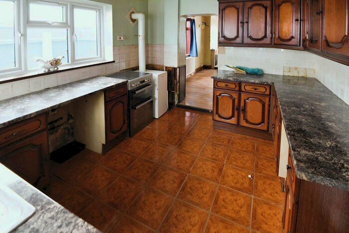 4 Bedroom Detached House For Sale In Walnut Road, Walpole St Peter, Wisbech, PE14