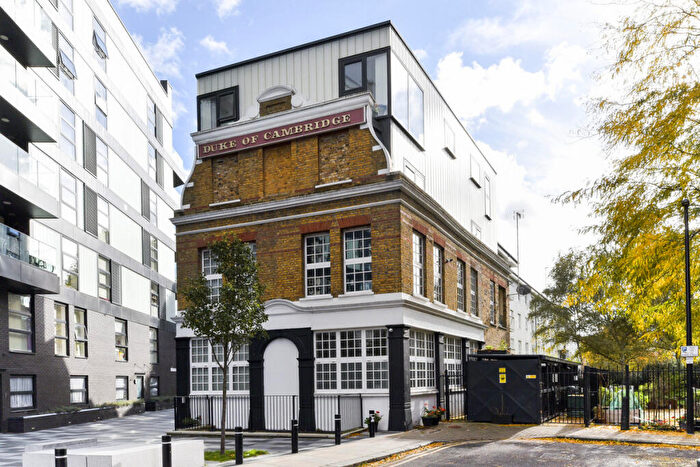 2 Bedroom Apartment For Sale In Moreno House, Esker Place, London, E2