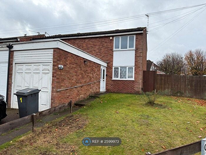 2 Bedroom Semi Detached House To Rent In Leicester, Leicester, LE5
