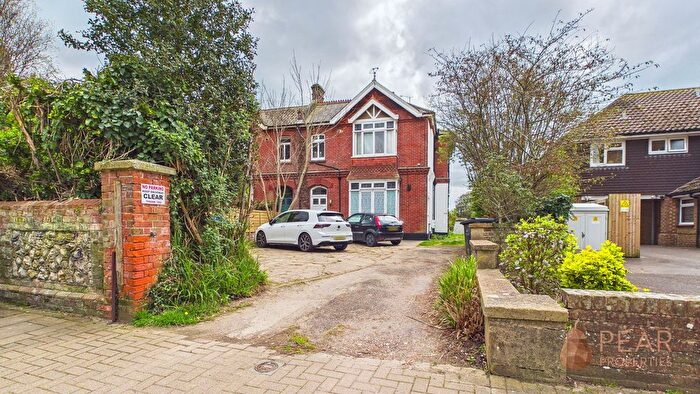 1 Bedroom Studio For Sale In Richmond Road, Worthing, BN11