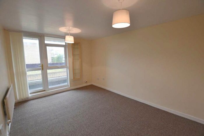 1 Bedroom Flat For Sale In Collingwood Court, Washington, Tyne And Wear, NE37