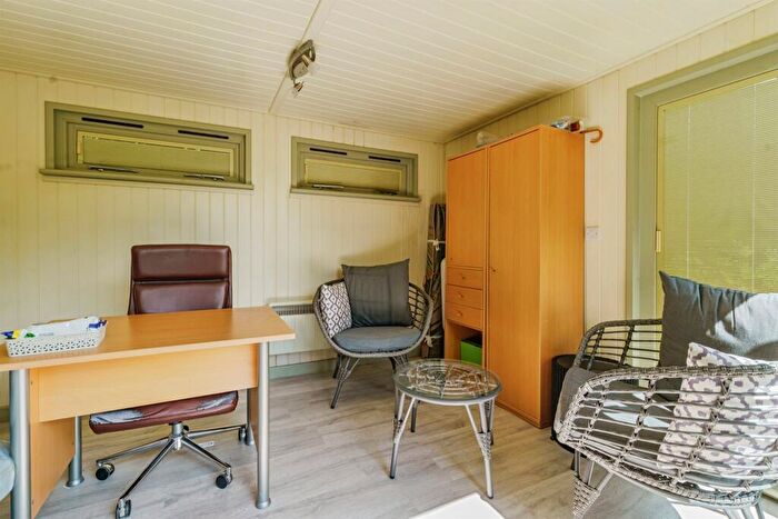 4 Bedroom Detached House For Sale In Swan Court, South Chailey, Lewes, BN8