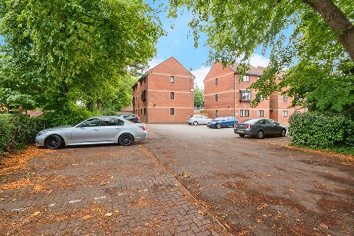 2 Bedroom Flat For Sale In Cranbury Road, Southampton, SO19