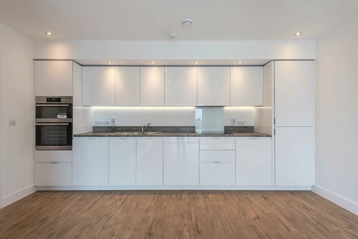 2 Bedroom Apartment To Rent In Kimpton Road Luton, LU2