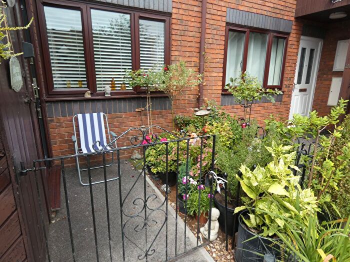 1 Bedroom Flat For Sale In London Road, Amesbury, Salisbury, SP4